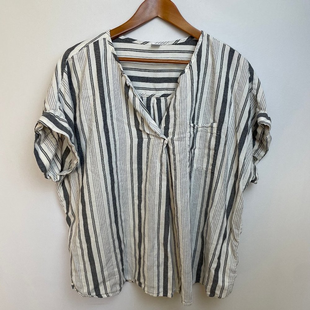 Old Navy Womens Pullover Top Size XL White Gray Striped Lagenlook Short Sleeve